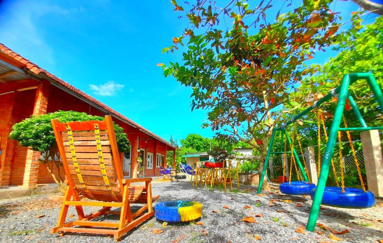 Cat Tien Backpackers Hostel エクステリア 写真