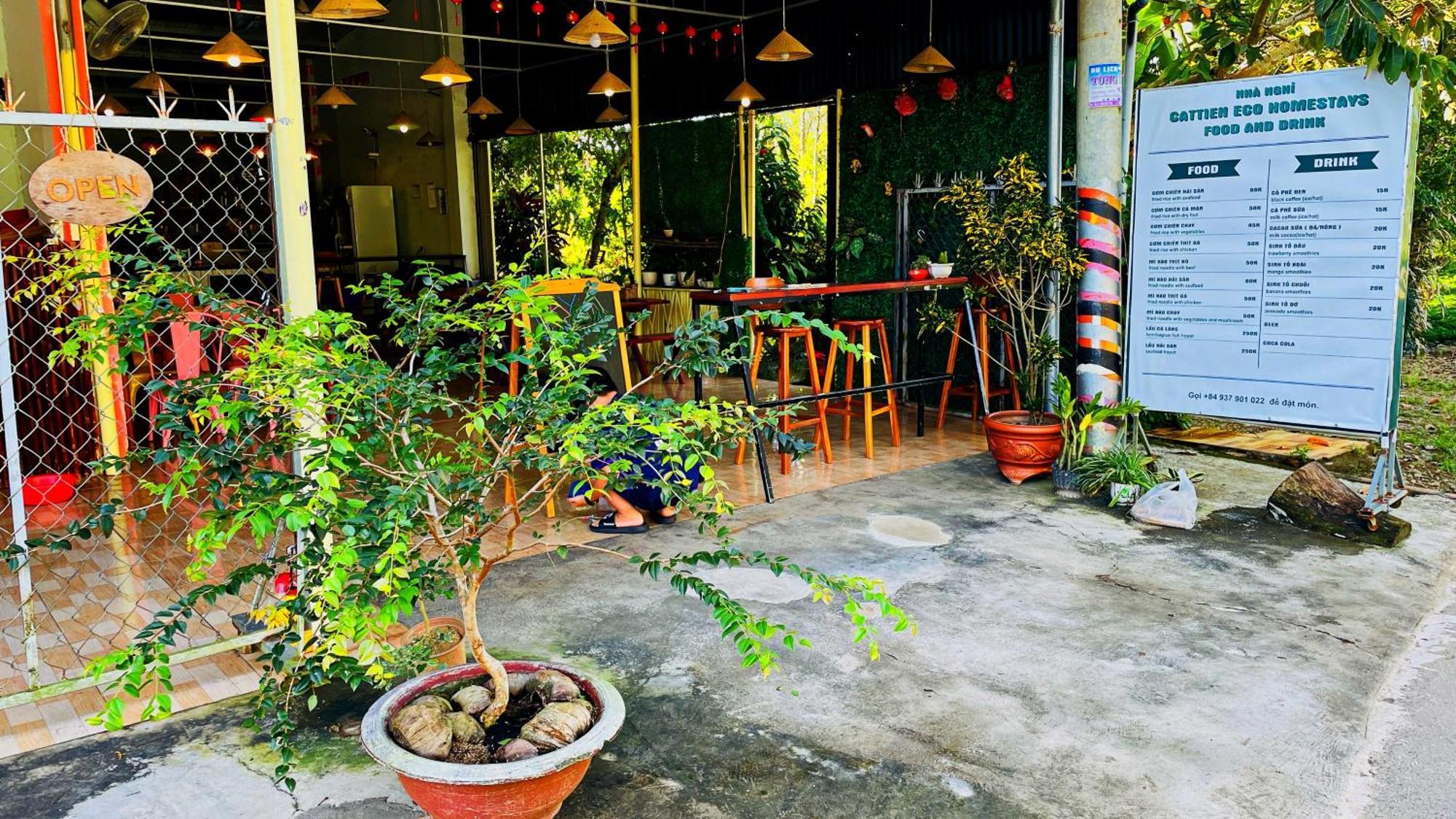 Cat Tien Backpackers Hostel エクステリア 写真
