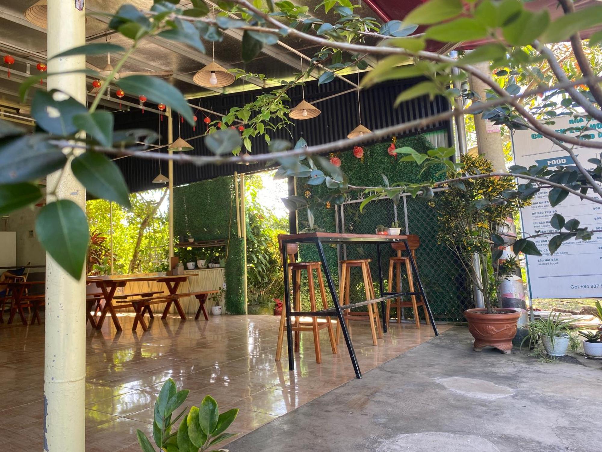 Cat Tien Backpackers Hostel エクステリア 写真