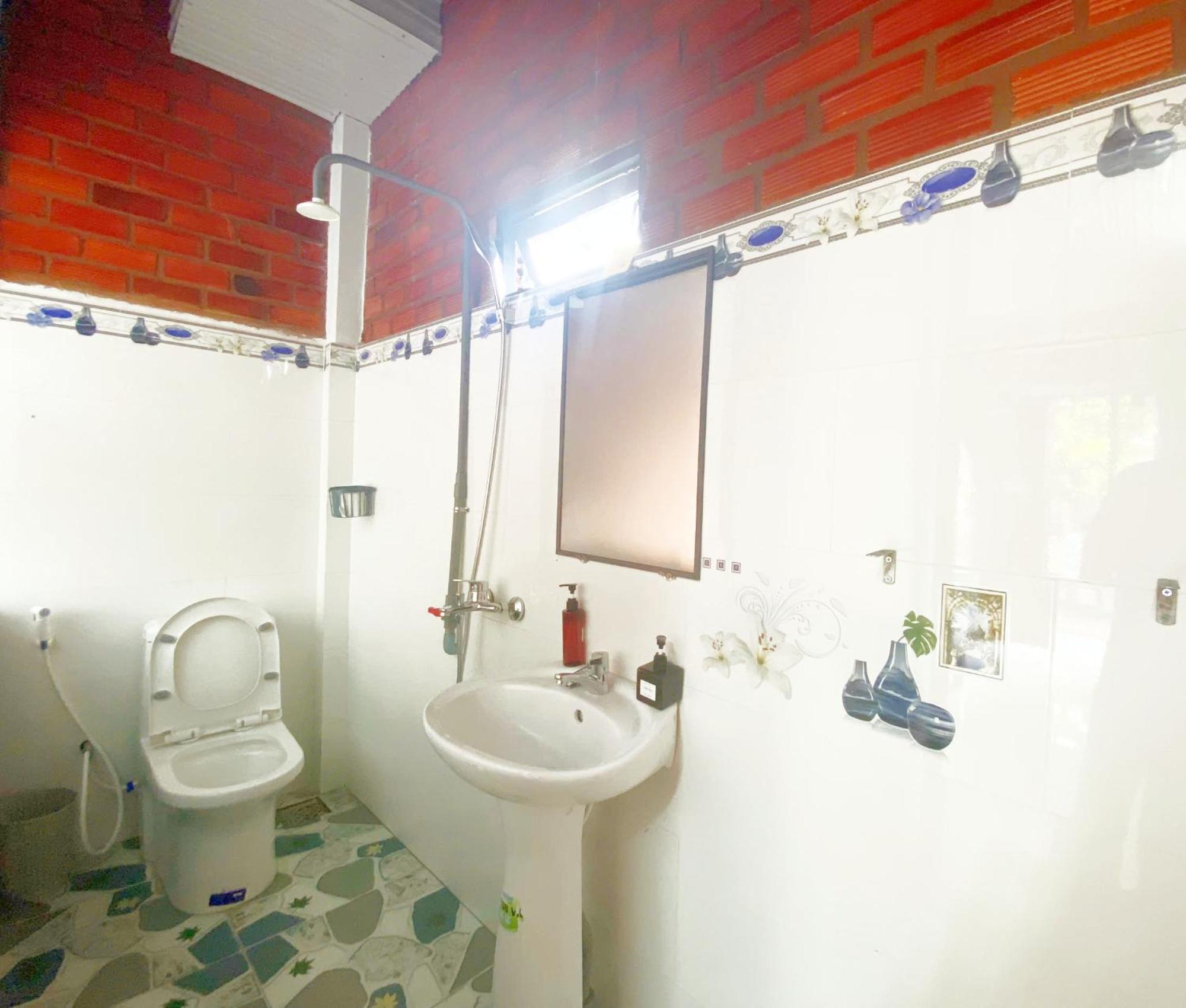 Cat Tien Backpackers Hostel エクステリア 写真